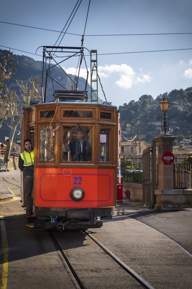 2025_03_Mallorca_Sóller_Roter Blitz_Bild02_web.jpg