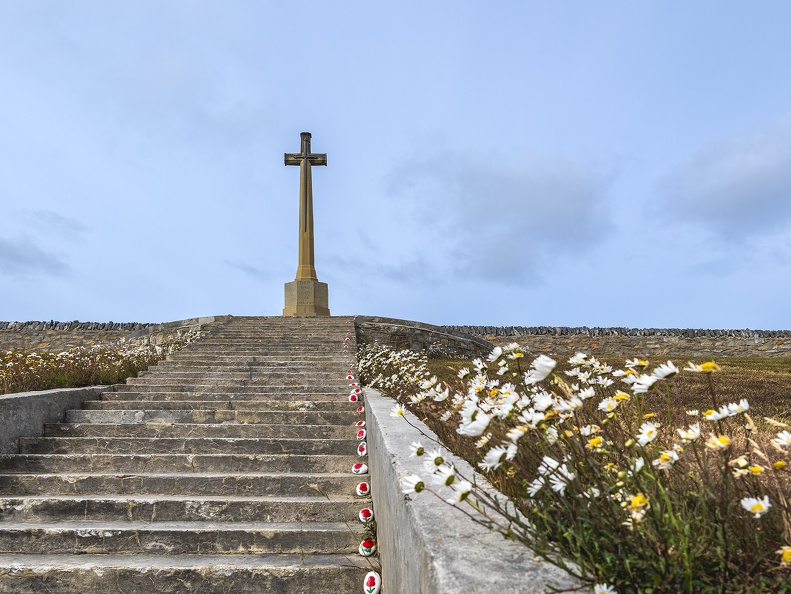 2024 02 Falkland Stanley Cross of Sacrifice Bild87 web